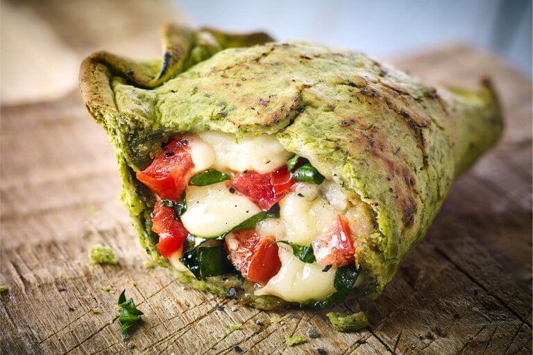 las muns empanadas argentinas para llevar tomate albahaca mozzarella caprese