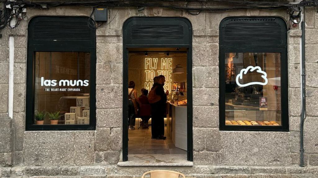 Las Muns Guimaraes Portugal empanadas argentinas