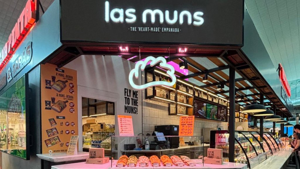 las muns empanadas argentinas aeropuerto barcelona el prat